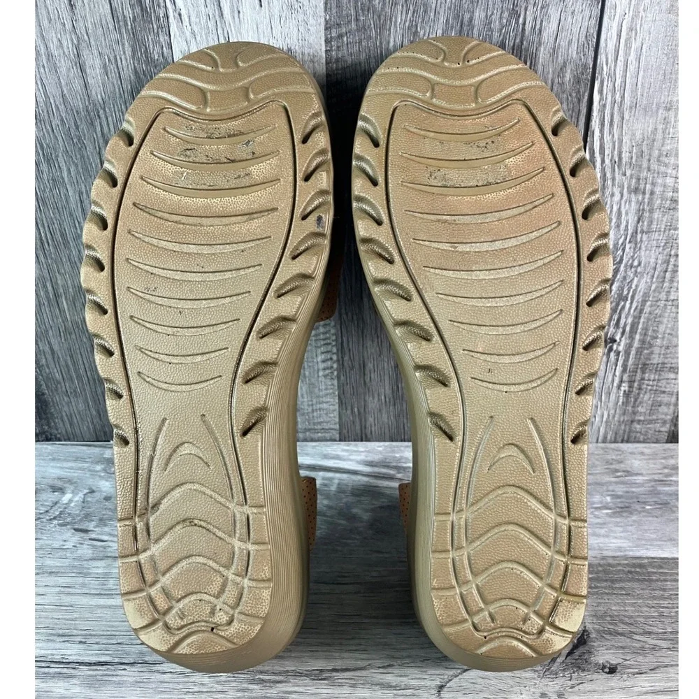 Skechers Rumblers Solar Burst Tan Wedge Sandals Womens 8.5 Memory Foam 31597